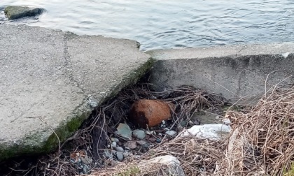 Ordigno sospetto ritrovato vicino al fiume a Roccafranca: in corso le verifiche