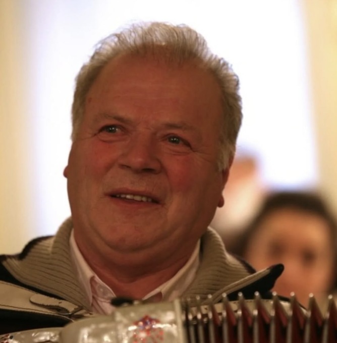 Angelo Bregoli, Pezzaze piange il suo musicista