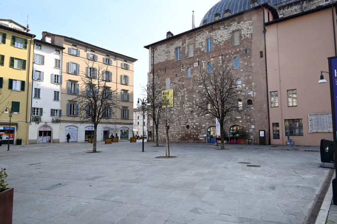 Brescia: nuovi arredi urbani in via San Faustino e Largo Formentone