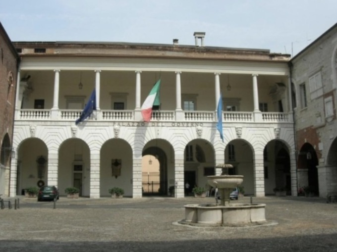 Broletto, il bilancio della Provincia non può essere approvato: non è stato raggiunto il quorum