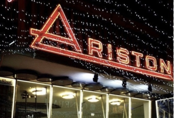 Sanremo 2025: gli artisti bresciani sul palco nel corso della prima serata