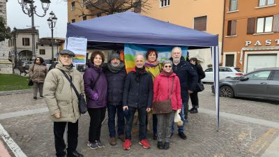 Raggiunte cento firme contro il traffico di armi, se ne discuterà in Consiglio