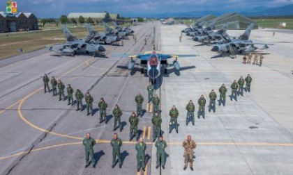 Le Frecce Tricolori tornano a volare sopra il cielo di Ghedi