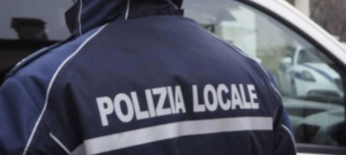 Guida senza patente: fermata per la terza volta in tre anni