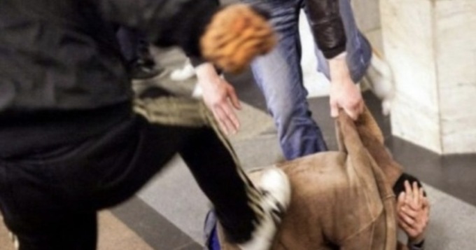 Sette giovani arrestati a Brescia, tra le accuse quella di tentato omicidio e violenza privata