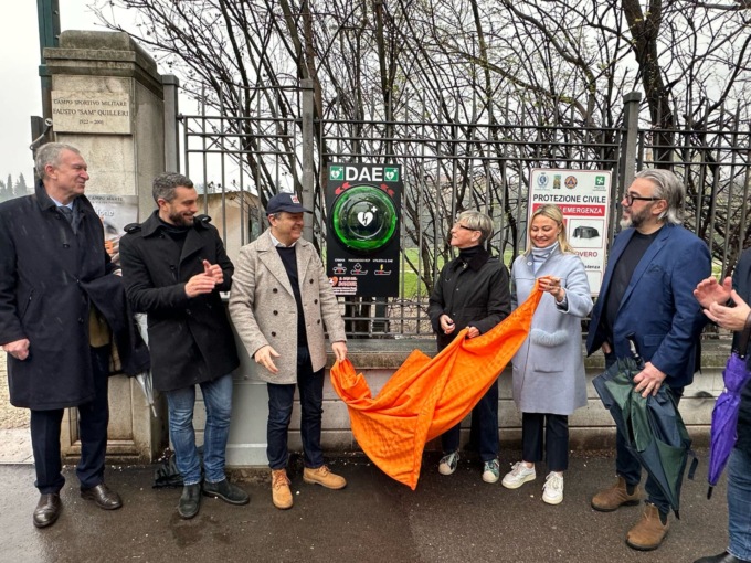 Un nuovo defibrillatore all’ingresso del Parco Sam Quilleri di Campo Marte