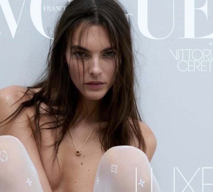 Vittoria Ceretti, la modella bresciana sulla copertina di Vogue Francia