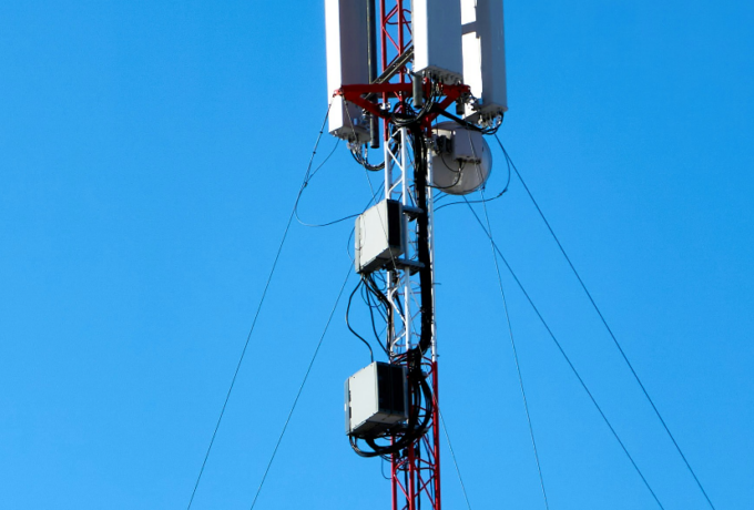 L’antenna si farà nonostante il “no” del Comune di Adro