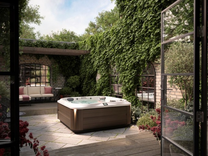 Vasche idromassaggio Jacuzzi®: prezzi, modelli e guida alla scelta