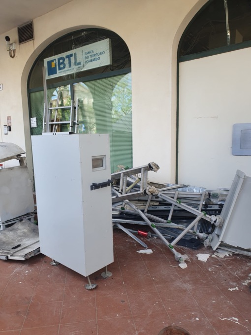 Bancomat ancora nel mirino dei ladri, l’ultimo colpo a Passirano