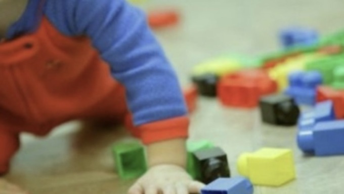 Bando servizio ausiliariato nidi e scuole infanzia, Castelletti incontra i sindacati