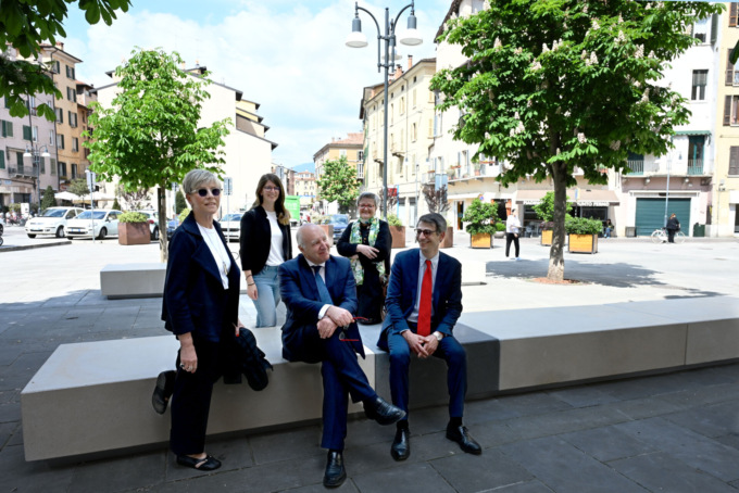 Largo Formentone: terminati i lavori di riqualificazione urbana anche in piazza Rovetta