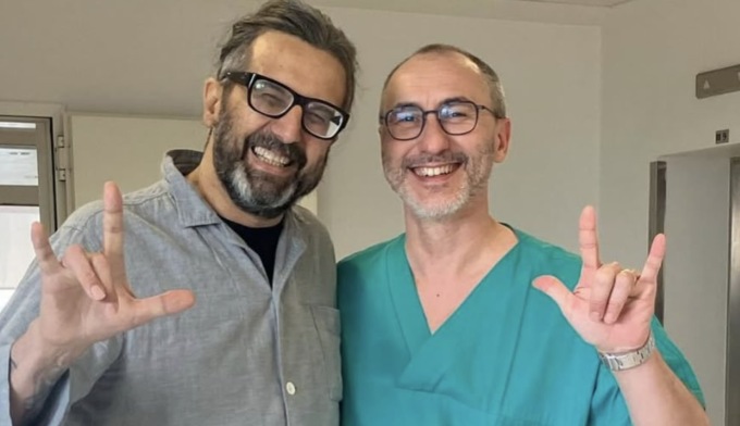 Omar Pedrini dimesso dal Fornaroli di Magenta dopo il nuovo “pit stop” al cuore