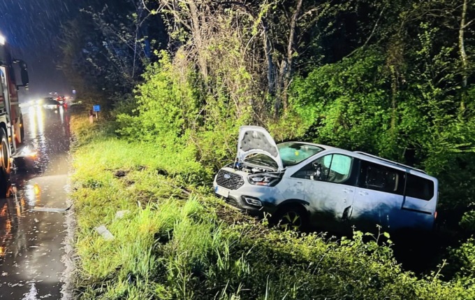 Scontro tra auto sulla Sp11, forti ripercussioni sul traffico