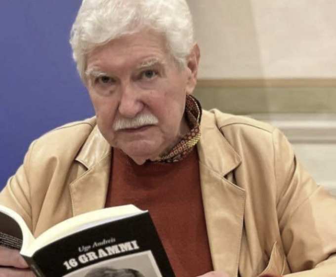 «16 Grammi» è il titolo del nuovo libro di Ugo Andreis