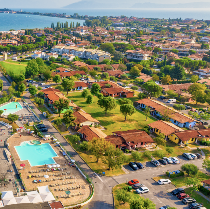 Garda Village: a Sirmione un villaggio turistico sulle sponde del Lago di Garda