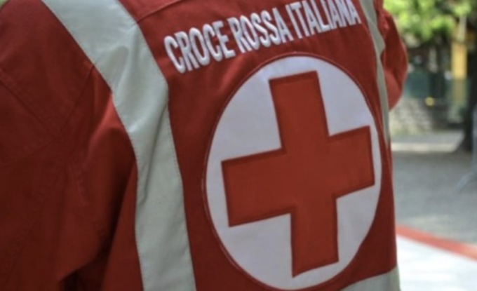Giornata Mondiale della Croce Rossa 2025: la Loggia si illumina di rosso