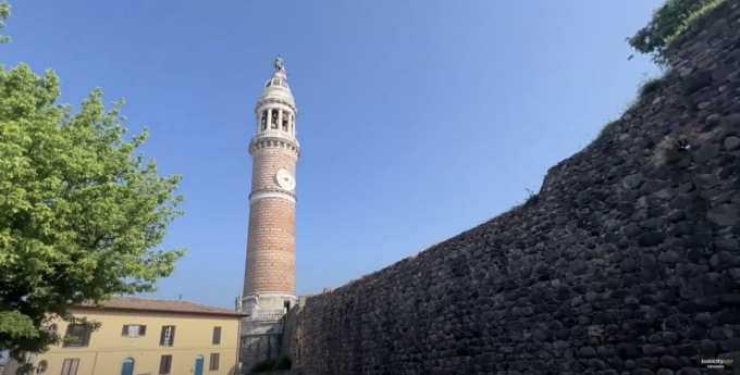 La Torre del popolo