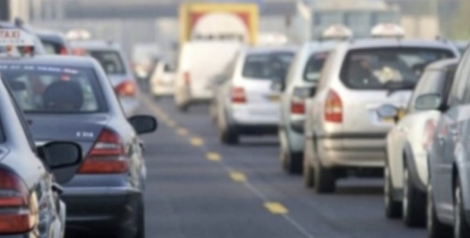 A4 Milano Brescia: tir si ribalta, traffico in tilt