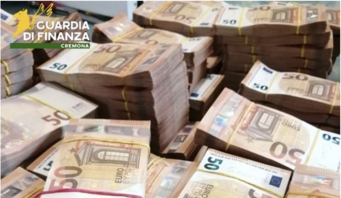 Fiamme Gialle: in manette un imprenditore bresciano per riciclaggio di denaro