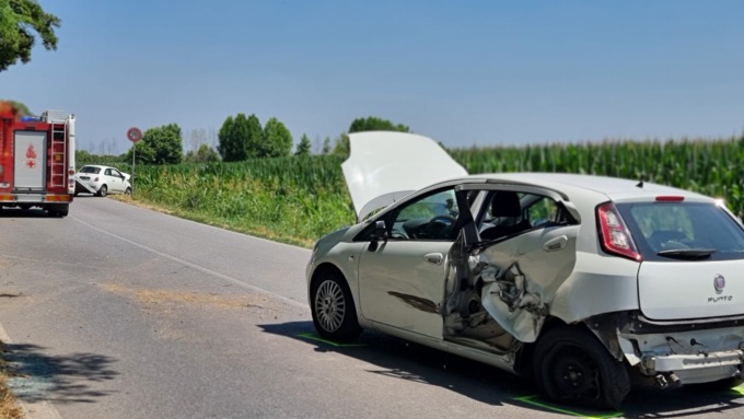 Frontale a Manerbio: arriva l’elisoccorso