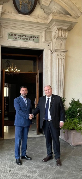 Il neo Questore Paolo Sartori dopo la Loggia in visita a Palazzo Broletto