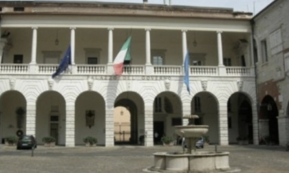 Overtourism sul Garda e questione Trasporti: l’incontro in Broletto