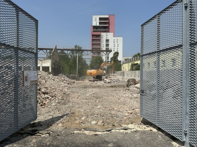 Teatro Borsoni: al via i lavori per un nuovo parcheggio da 27 posti