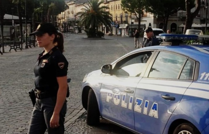 Truffa dello specchietto, vittima un anziano a Desenzano del Garda