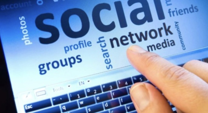 21enne indagato per propaganda razziale e istigazione a delinquere