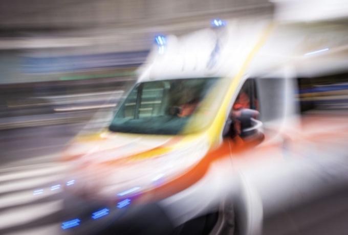 Accusa un malore al supermercato, paura per un 77enne