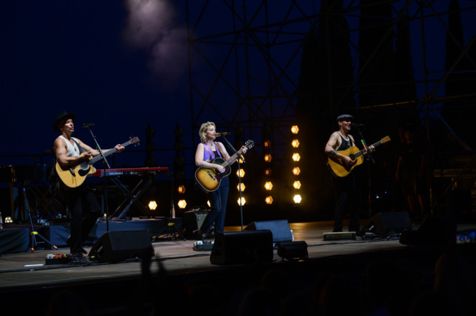 Brandi Carlile incanta il Tener-a-mente Festival: pubblico da ogni parte del mondo