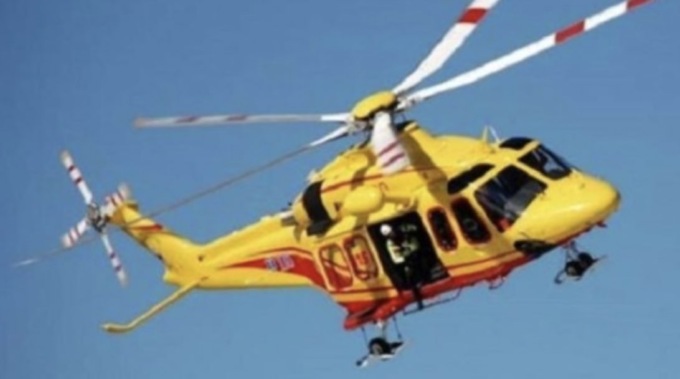 Brutta caduta negli spazi esterni dell’abitazione, grave un uomo