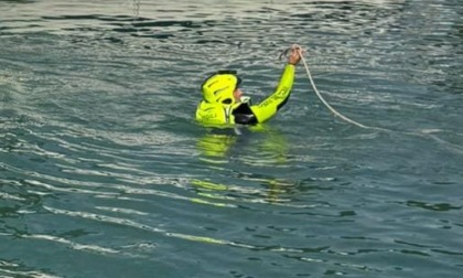 Cade in acqua e muore a Padenghe sul Garda: la vittima è Musiliu Sunmola