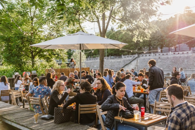 Darsena Pop 2025: cinque giorni di musica, libertà e contaminazioni sulle rive del fiume