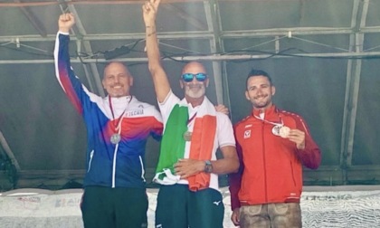 Guarinelli è campione Europeo di paracadutismo a Klatovy