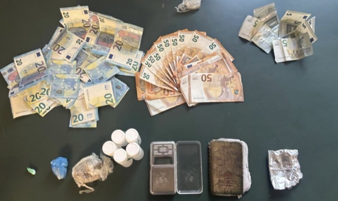 In manette spacciatore 45enne irregolare sul territorio nazionale