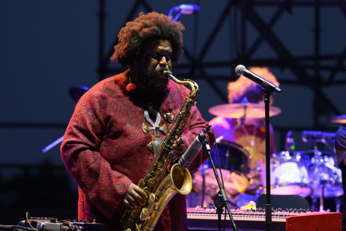 Kamasi Washington: viaggio sonoro all’insegna del jazz al Vittoriale degli Italiani