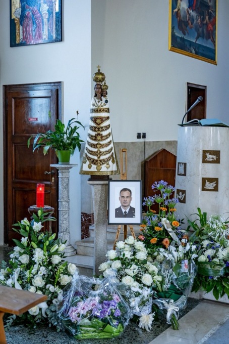 Morto dopo un malore alla guida: i funerali oggi all’aerobase di Ghedi del luogotenente Di Giacomo