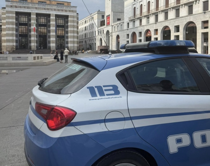 Spari in mezzo alla strada: tre arrestati