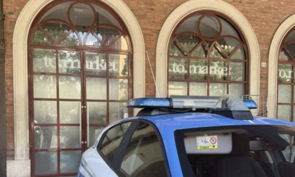 Tenta di rubare a bordo di un treno ad alta velocità: irregolare sul territorio, sarà espulso