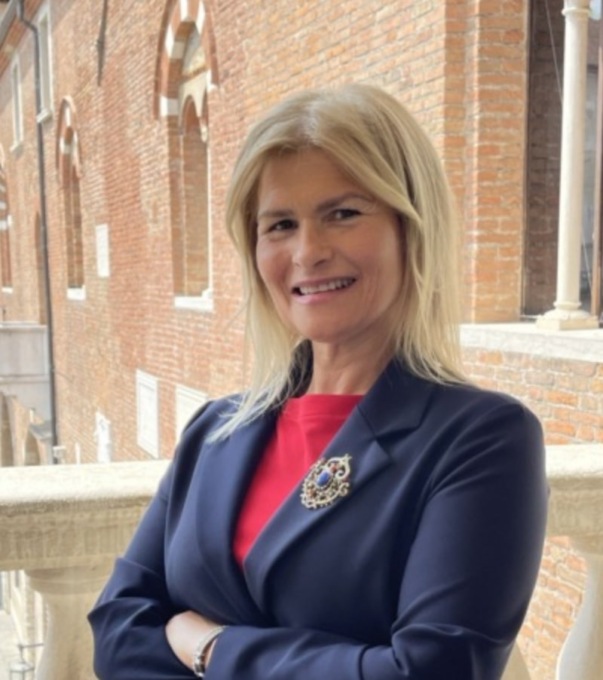 Ue, Vivaldini (FdI/ECR): “Endometriosi problema di salute pubblica, l’Europa faccia di più”