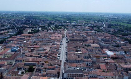 “Dentro e fuori dal Comune”, si chiude la prima stagione con Orzinuovi: questa sera su Telecity e il61