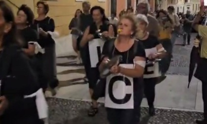 Dare voce a chi non ce l’ha: le Donne in Cammino per la Pace di Brescia scendono in strada per Gaza