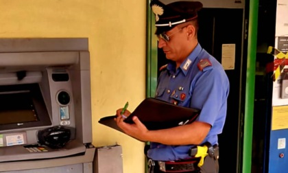 Tentano il colpo al bancomat di Urago d’Oglio, banda fermata dai carabinieri