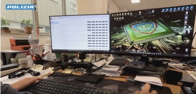 Pedopornografia, medico arrestato nel torinese: tra i contatti anche don Jordan Coraglia