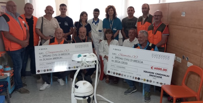 Spedali Civili: nuove attrezzature al reparto pediatrico donate da 21 squadre di cinghialai