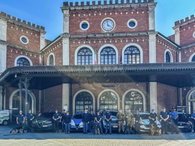 Stazione Ferroviaria di Brescia e zone limitrofe: controlli straordinari interforze, cosa è emerso