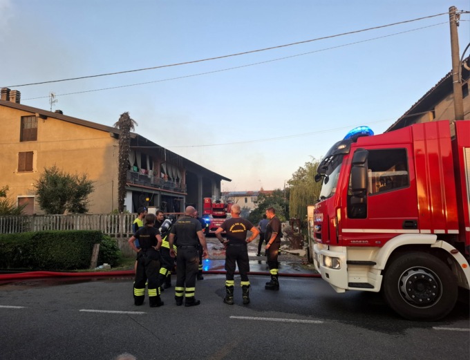 Al fuoco una casa privata a Travagliato