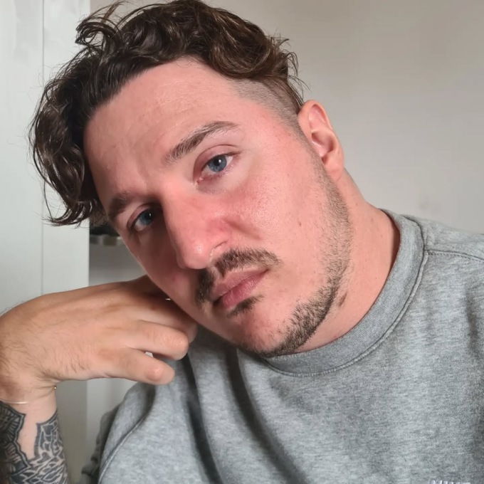 Venti/Decimi: così Marqo si racconta in un libro